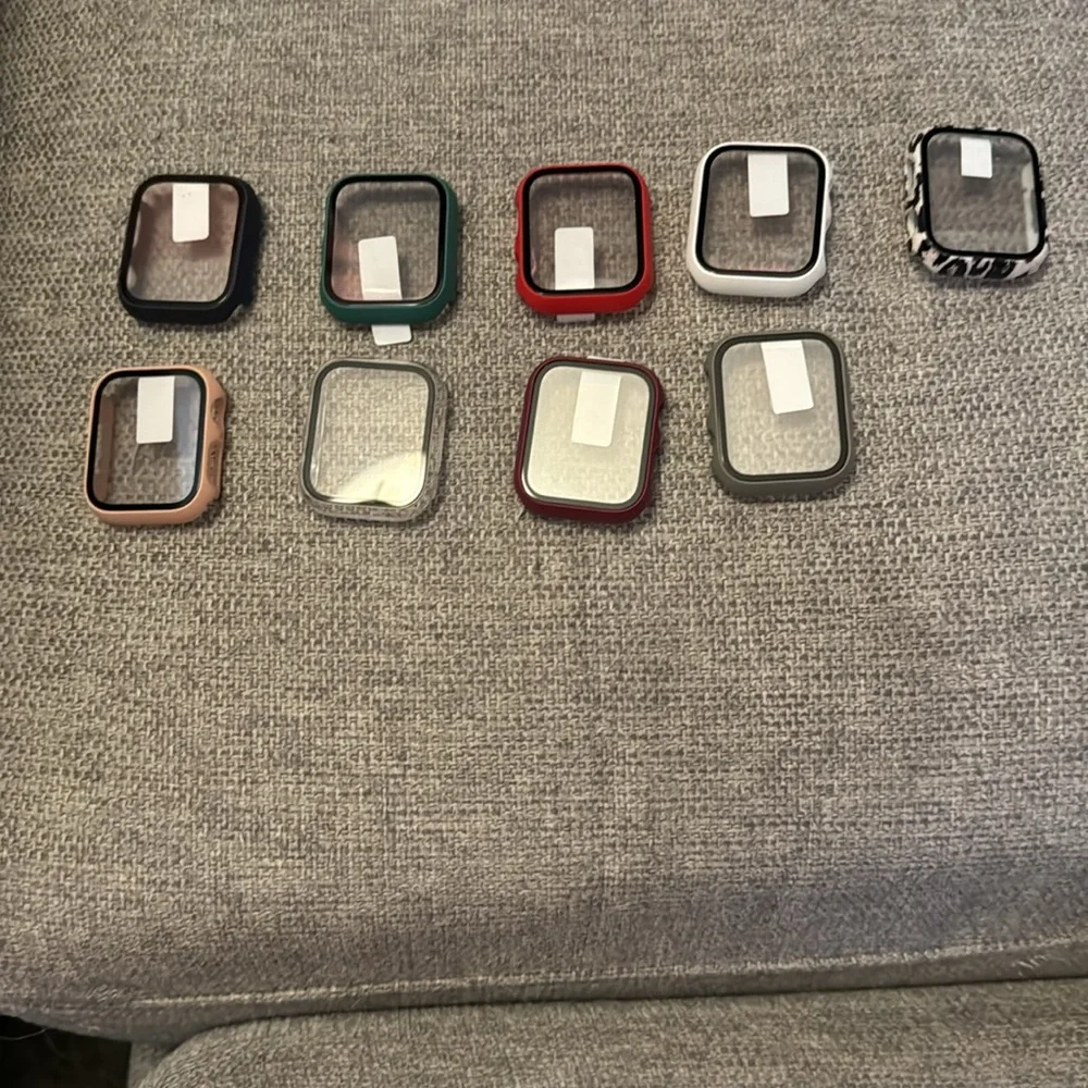 Apple Watch 7 face covers new